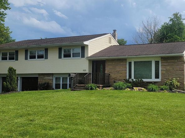 925 Big Oak Road, Yardley PA 19067