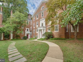 3740 39TH Street NW