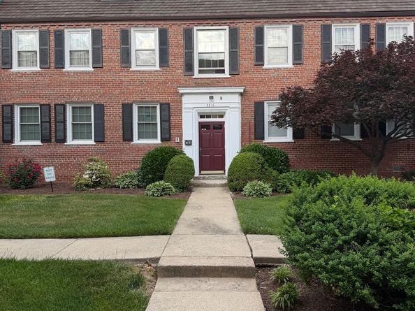 3816 V Street SE 102, Washington DC 20020