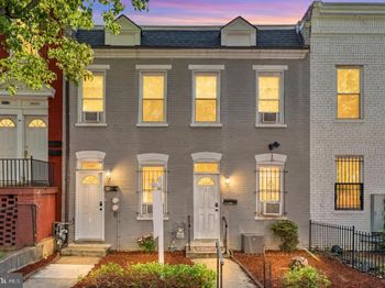 2015 4TH Street NE