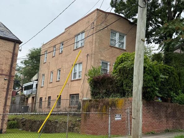 1622 28TH Place SE, Washington DC 20020