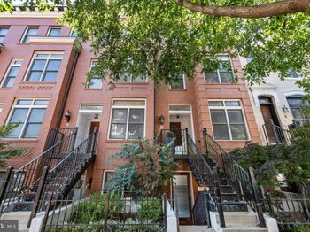 1228 4TH Street NW
