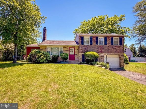 74 Meadow Lane, Richboro PA 18954