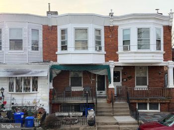 138 W Pomona Street
