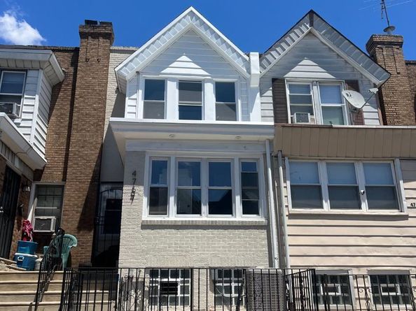 4767 Loring, Philadelphia PA 19136