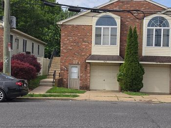 402 Solly Avenue