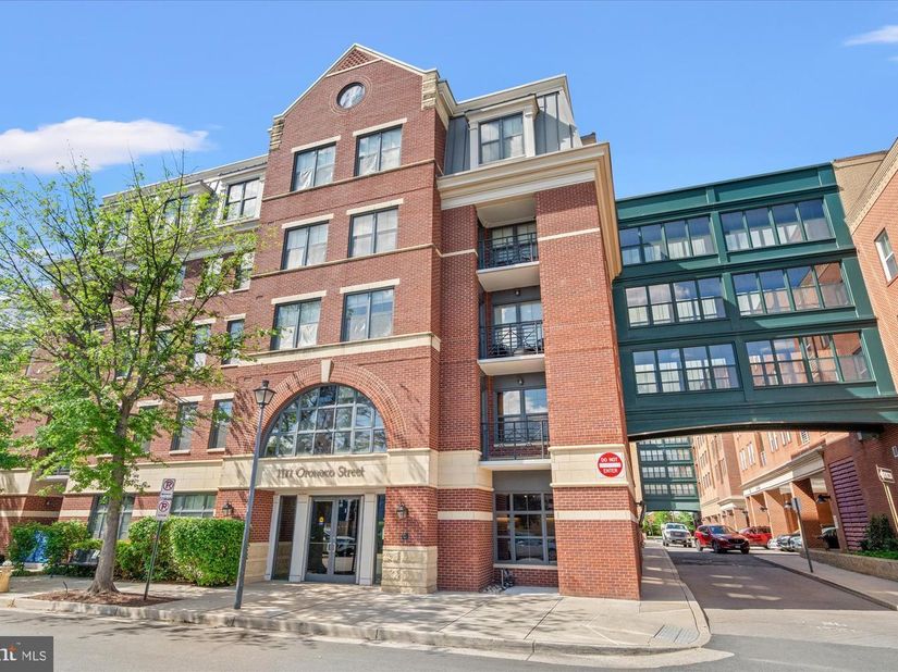 1111 Oronoco Street 441, Alexandria VA 22314