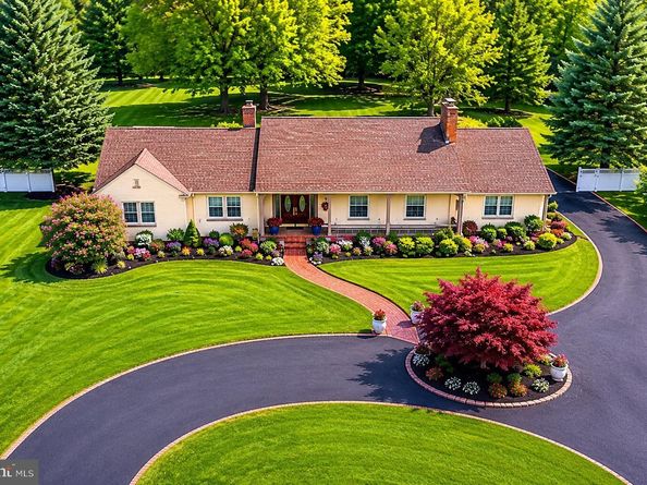 1508 Sweet Briar Road, Gladwyne PA 19035