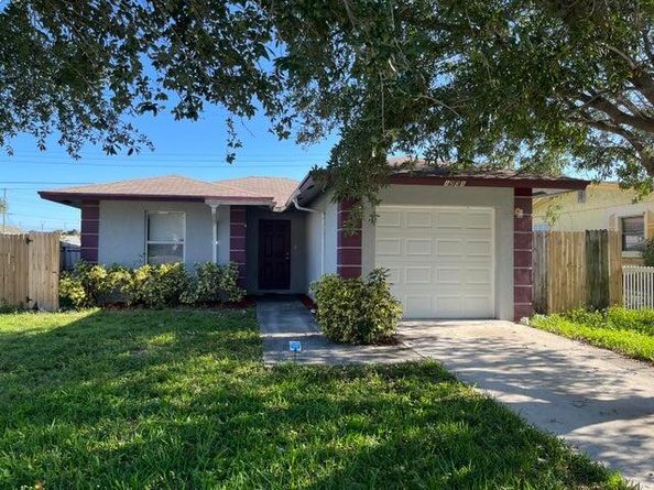 1201 W 32nd Street, Riviera Beach FL 33404