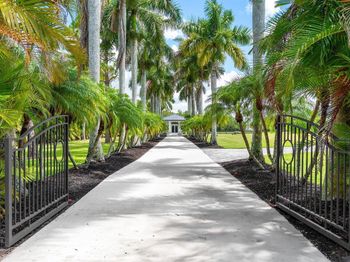 11533 Manatee Terrace