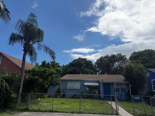 628 49th Street, West Palm Beach FL 33407