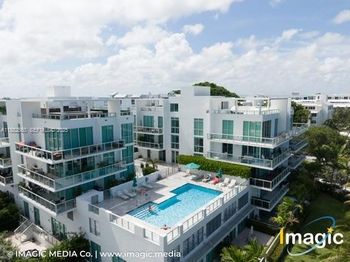 720 NE 62nd Street