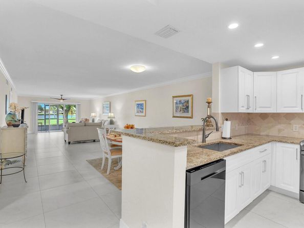 250 John F Kennedy Drive 101, Atlantis FL 33462