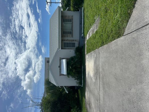 83 W 37th Street, Riviera Beach FL 33404