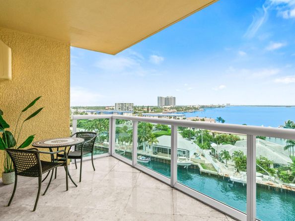 2650 Lake Shore Drive 703, Riviera Beach FL 33404