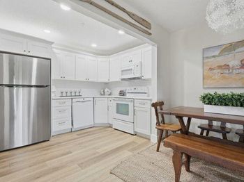3561 Tall Pine Way