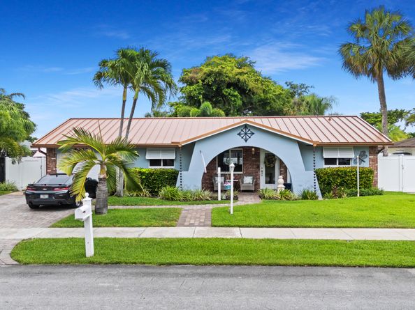 6816 NW 28th Terrace, Fort Lauderdale FL 33309
