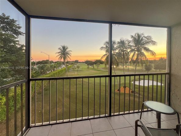 8900 Washington Boulevard 401A, Pembroke Pines FL 33025