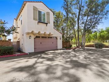 8585 Montrose