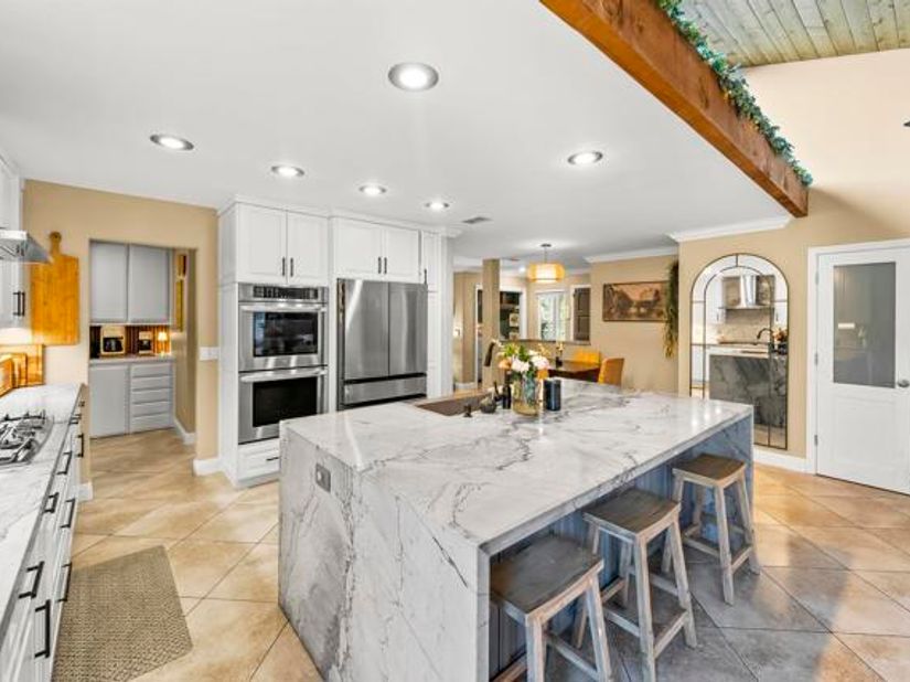 870 Linda Lane, San Marcos CA 92069