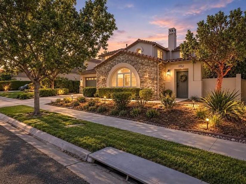 1012 Mountain Ash Avenue, Chula Vista CA 91914