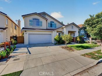2187 Dahlia Court