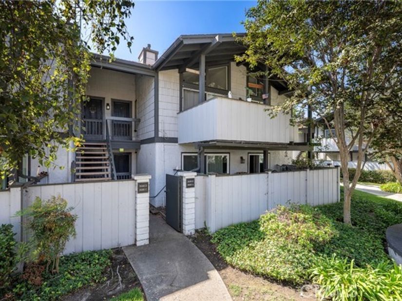 24140 S Western Avenue B, Harbor City (los Angeles) CA 90710