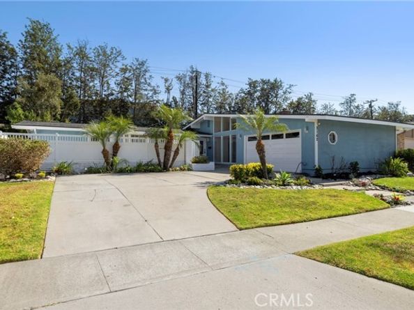 3162 Yellowtail Dr., Rossmoor Socal CA 90720