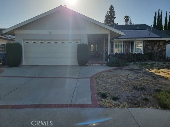 8829 Rubio, North Hills (los Angeles) CA 91343