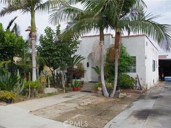 3855 W 115th
