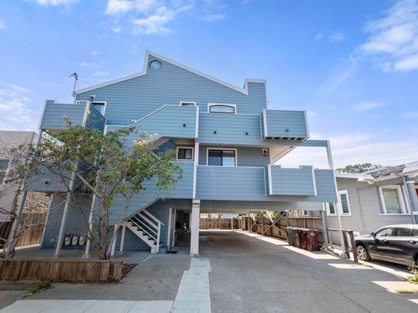 1050 Kains Ave. B1(3), Albany CA 94706