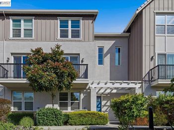 4243 Sunset View Dr