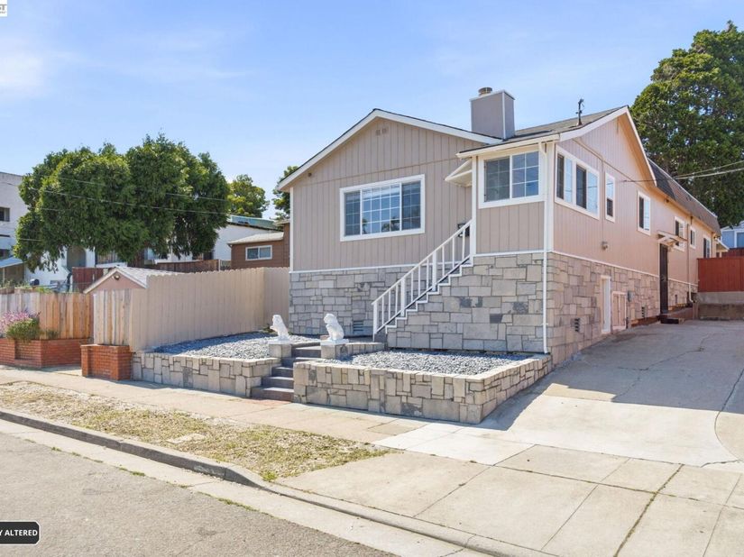 5237 Fresno Ave, Richmond CA 94804