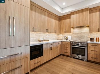375 W El Pintado Rd