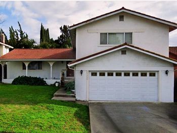 2206 Seacliff Dr