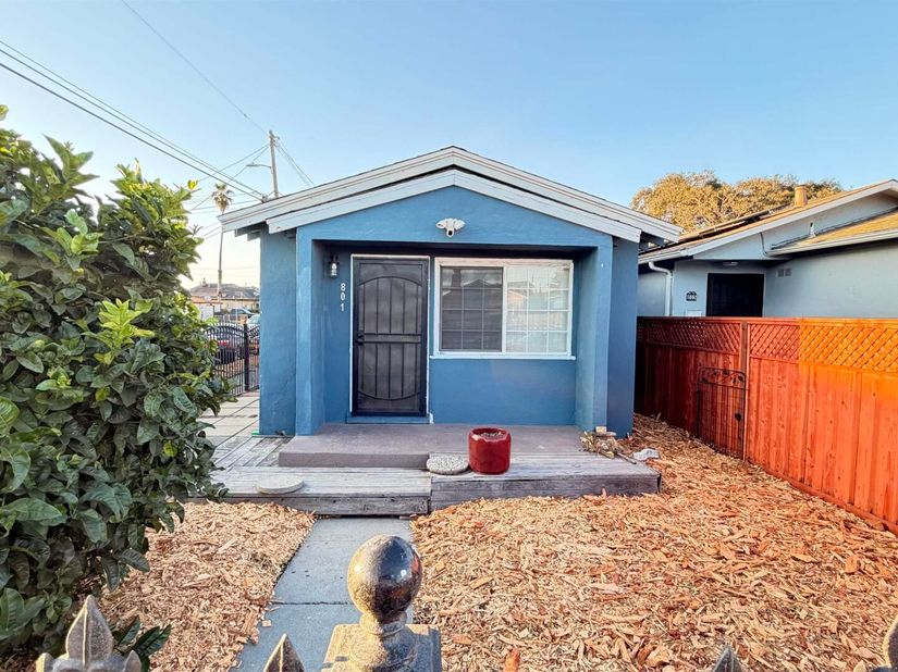 801 Maine Ave, Richmond CA 94804
