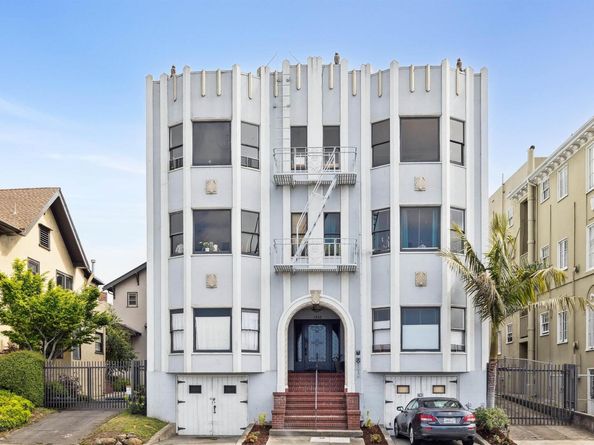 1438 Lakeshore Ave 6, Oakland CA 94606