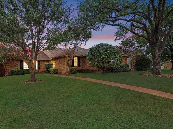 704  Timberbend Trail , Allen Texas 75002