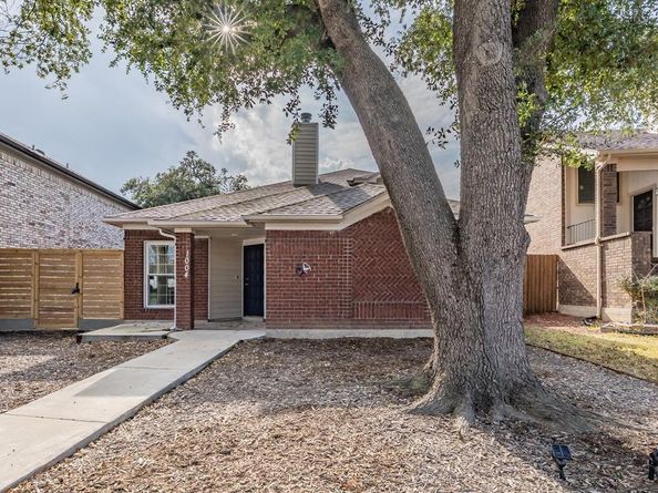 1004  Alameda Drive , Carrollton Texas 75007