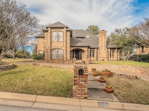 2200  Woodstock Drive , Colleyville Texas 76034