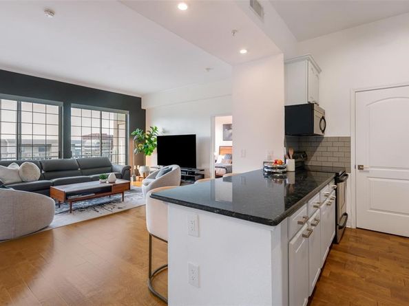 3225  Turtle Creek Boulevard  1906, Dallas Texas 75219