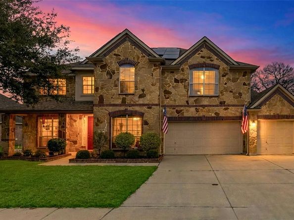 1324  Elise  , Cedar Hill Texas 75104