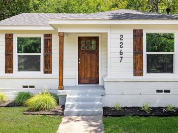 2267  Tealford Drive 