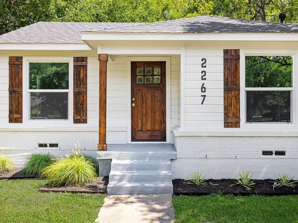 2267  Tealford Drive , Dallas Texas 75228