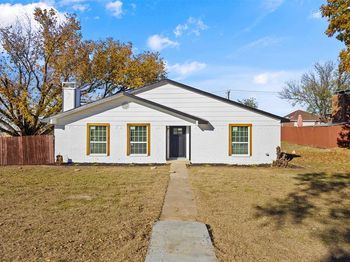 1003  Bellflower Court 