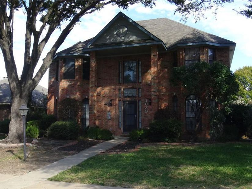1039  Cassion Drive , Lewisville Texas 75067
