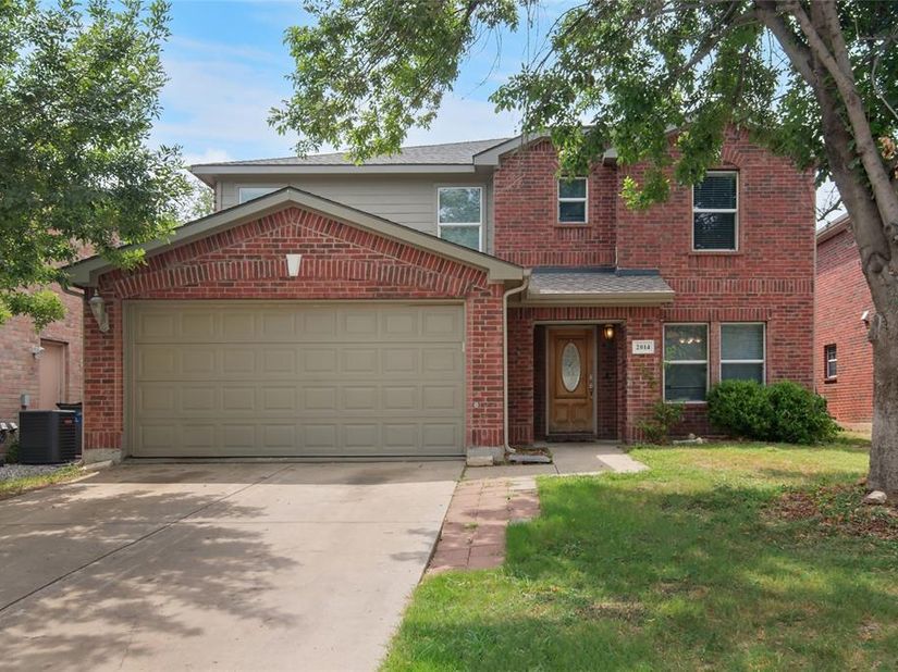 2014  Bishop Hill , Little Elm Texas 75036