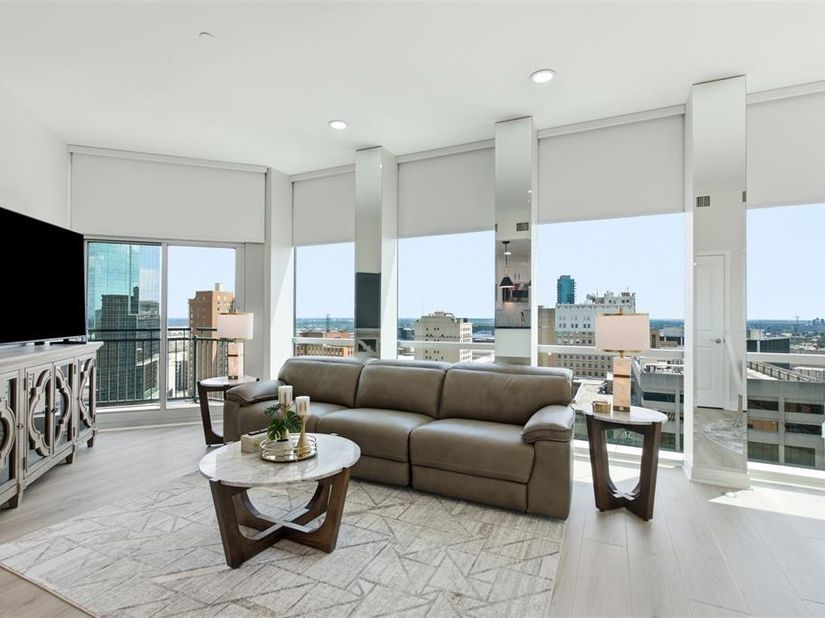 500  Throckmorton Street  2111, Fort Worth Texas 76102