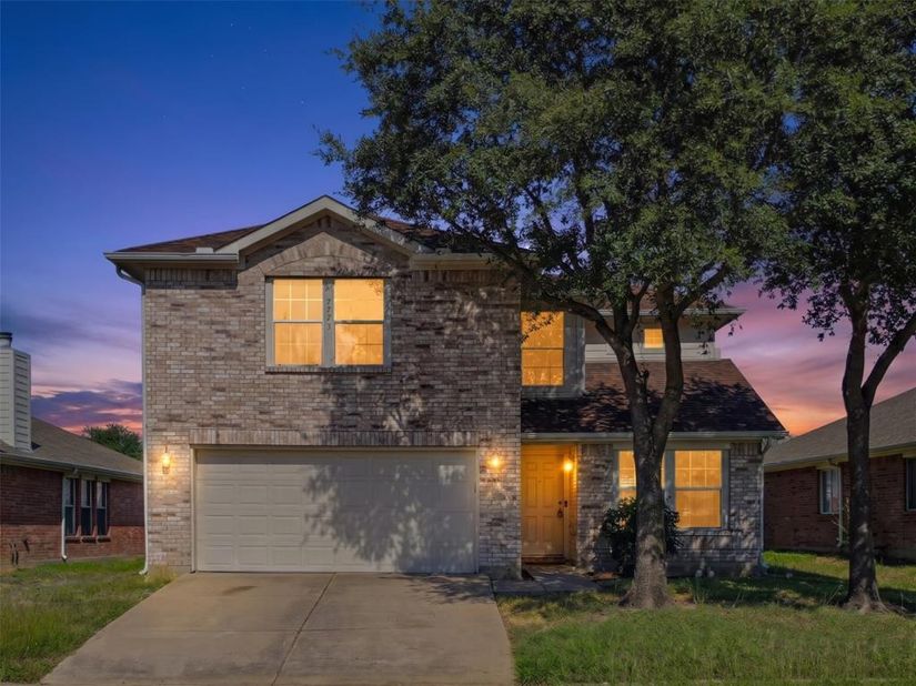 5722  Firethorn Drive , Dallas Texas 75249