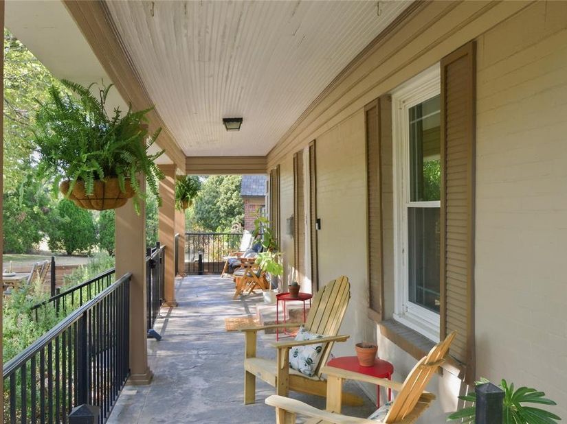 1732 S Edgefield Avenue , Dallas Texas 75224